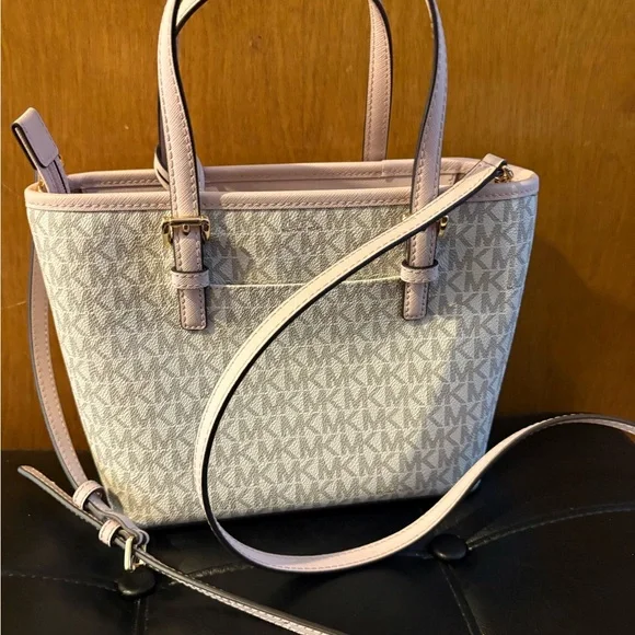 Michael Kors Jet Set Extra Small. - Picture 4 of 6